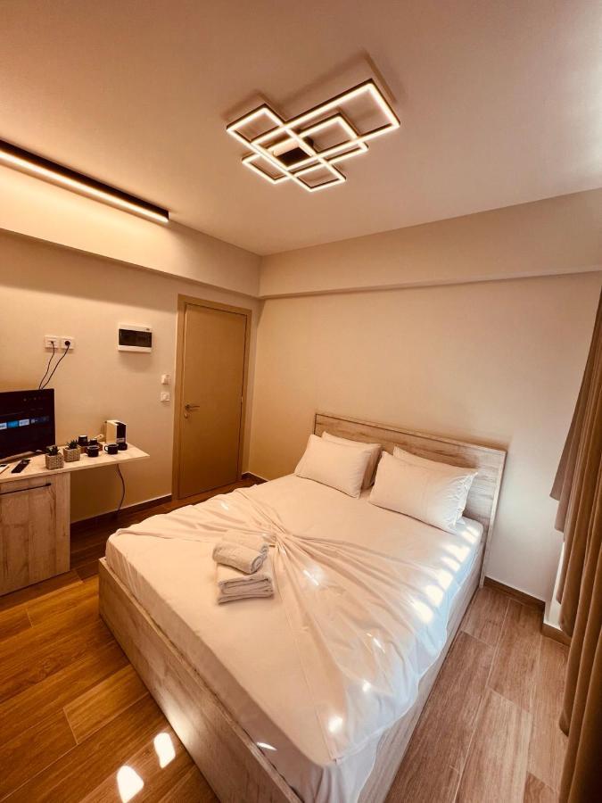 Centralviewsuites Nea Moudania Eksteriør billede