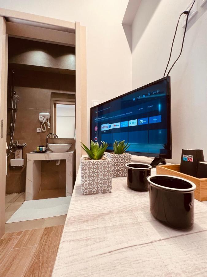 Centralviewsuites Nea Moudania Eksteriør billede