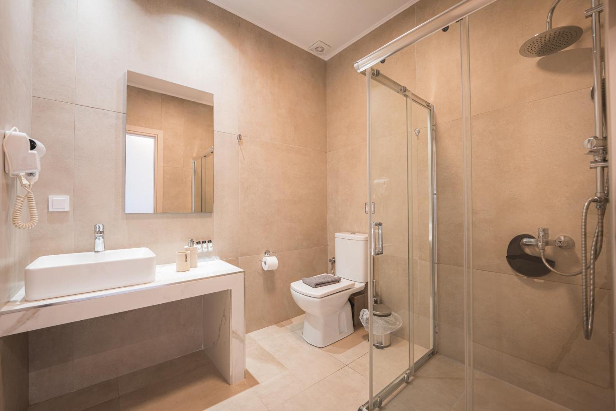 Centralviewsuites Nea Moudania Eksteriør billede